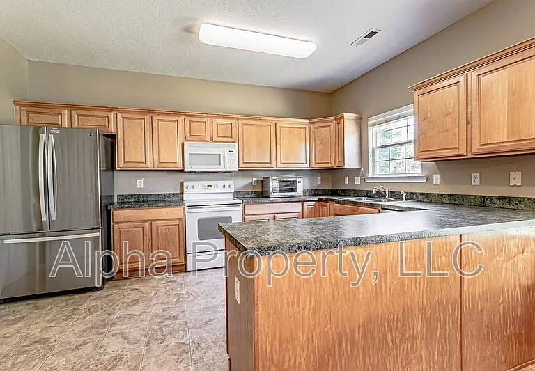 8 Reid Valley Ct — Photo 9