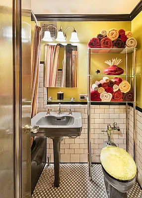 Sold by Compass | media 12