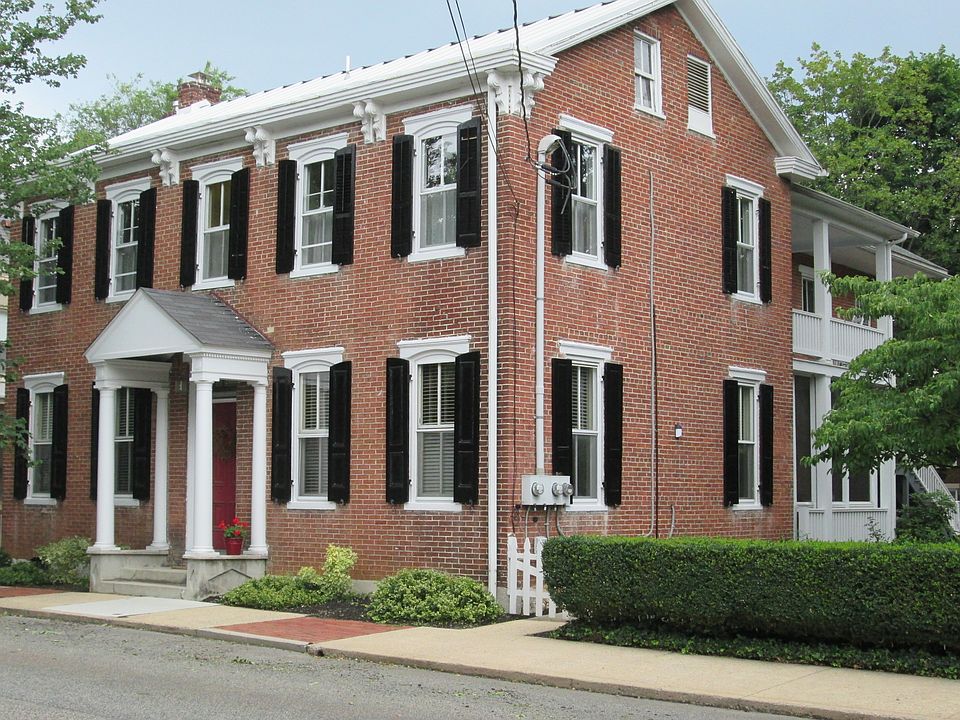 2nd image of 263 W South St