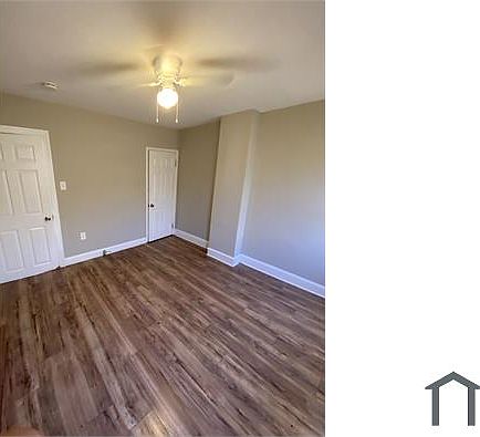 3rd image of 3126 N Chadwick St