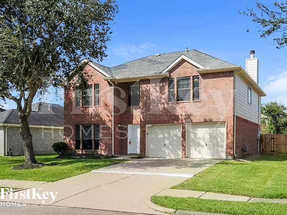 2nd image of 16322 Lynn Crest Ct
