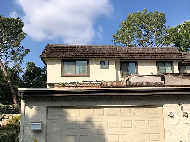 623 Briarwood Ln — Photo 6