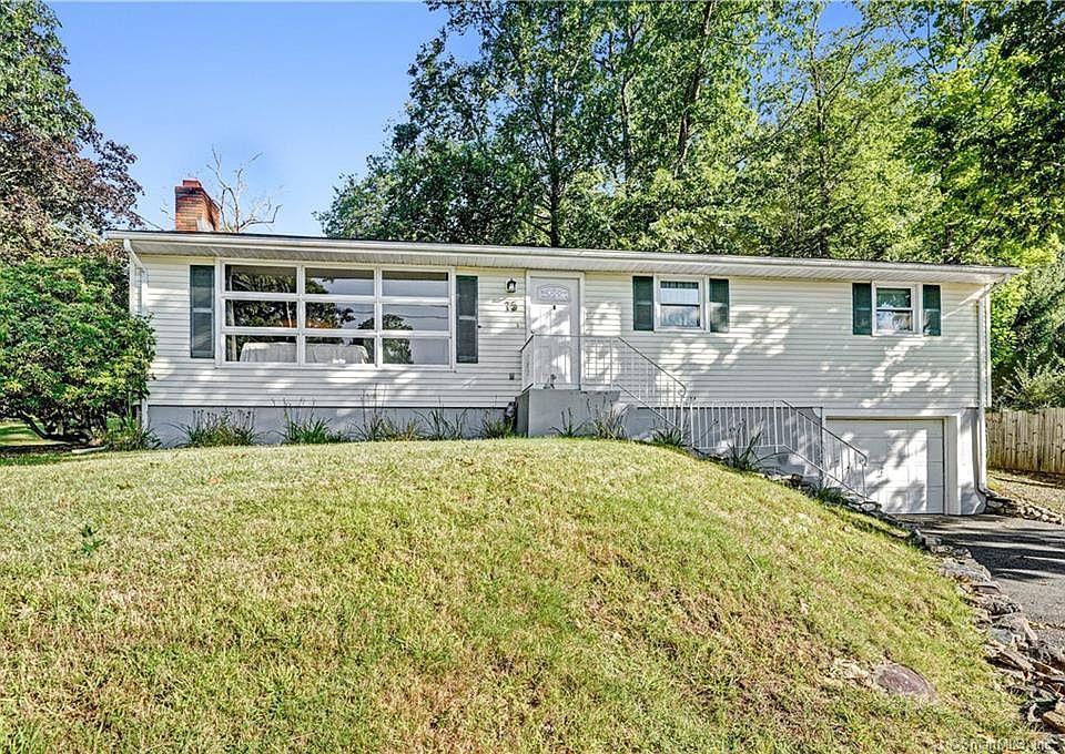 75 Mill St, Naugatuck, CT 06770 Zillow
