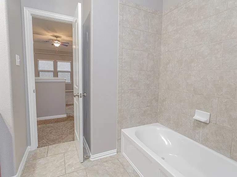 2700 Auburn Chestnut Ln — Photo 27