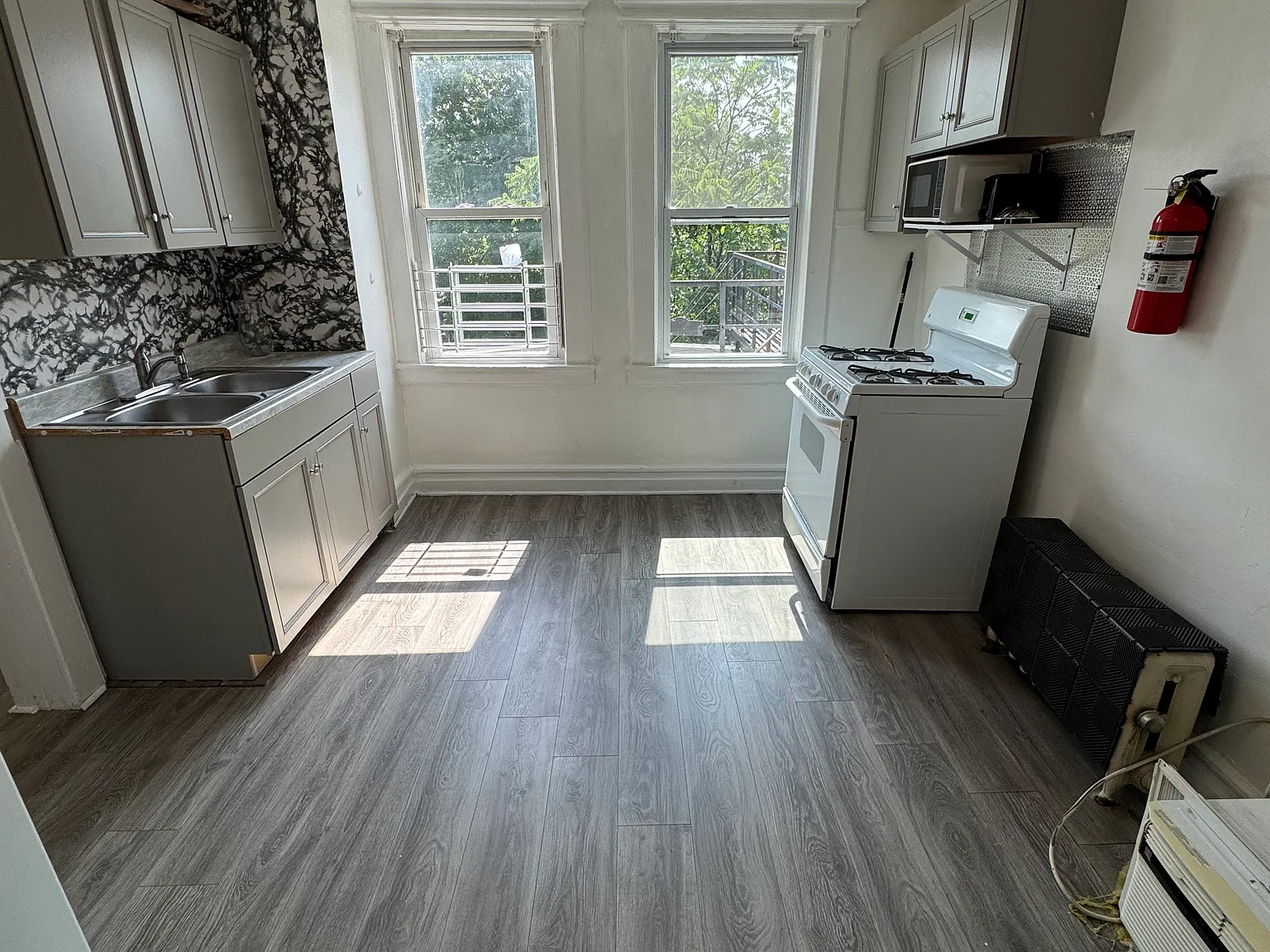 2 bed, $1,650 — Photo 1