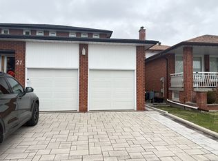 27 Elmartin Dr #Basement, Toronto, ON M1W 3C6