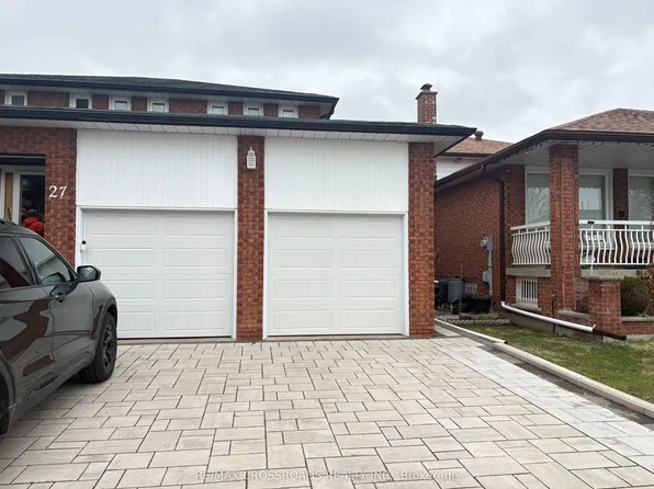 27 Elmartin Dr #Basement, Toronto, ON M1W 3C6