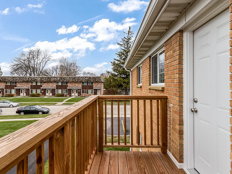502 E Merrill Ave #8 — Photo 13