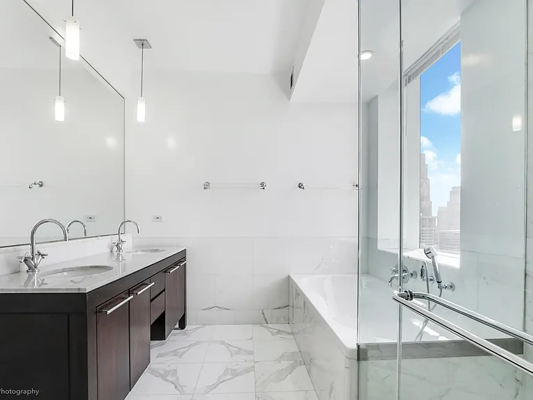 230 W 56th St #67B — Photo 16