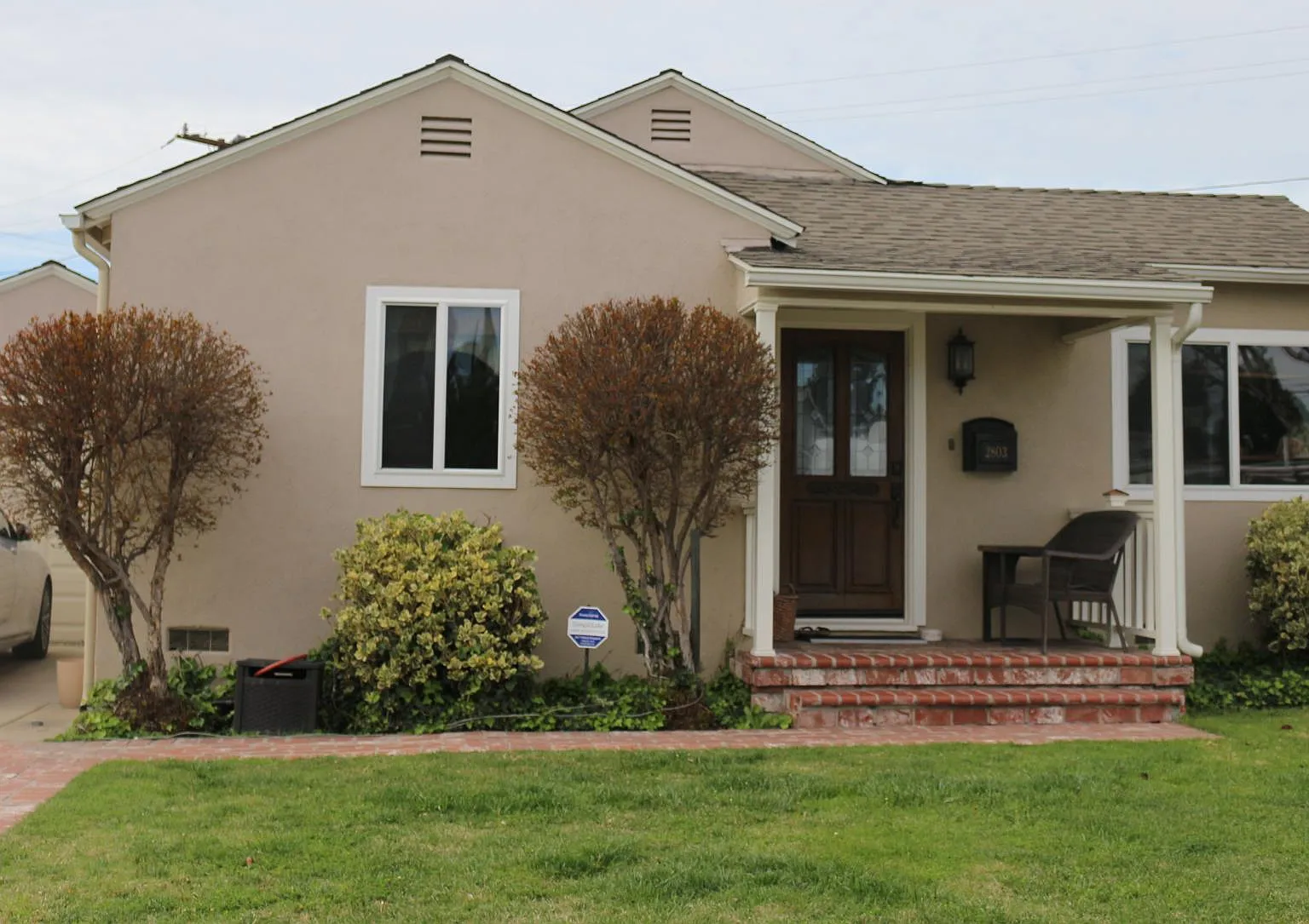 2 bed, 800 sqft, $2,965 — Photo 1