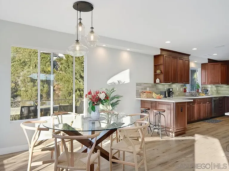 918 Sandpiper Pl — Photo 8