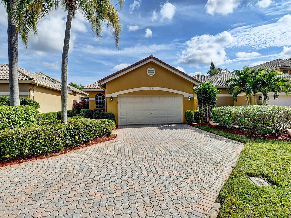 Home For Sale In Broken Sound Country Club