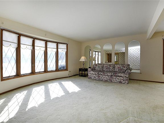 5th image of 7636 Sequoia Ct