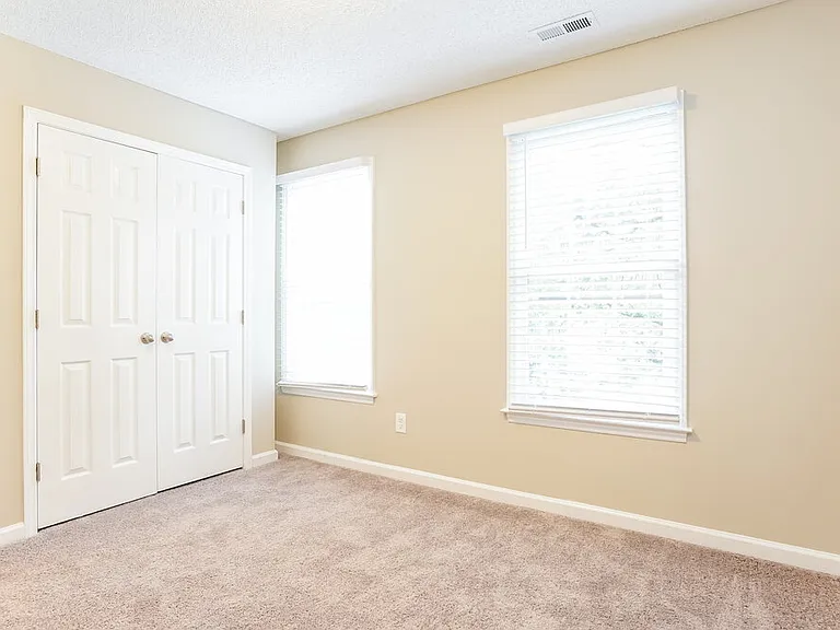 4936 Bivens Dr — Photo 14