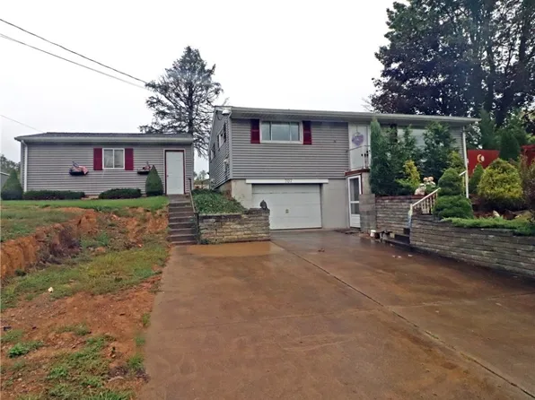 707 Finley Rd, Belle Vernon, PA 15012