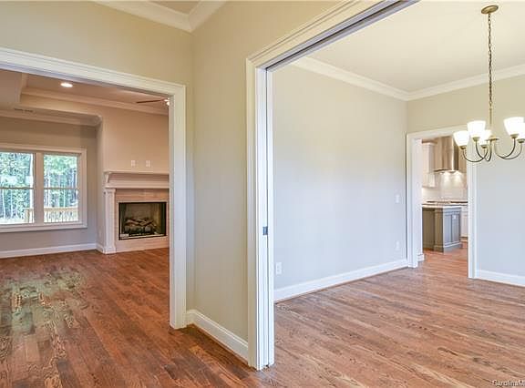 5th image of 105 Jess Ct