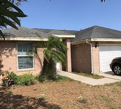 2nd image of 2029 Lake View Dr APT A