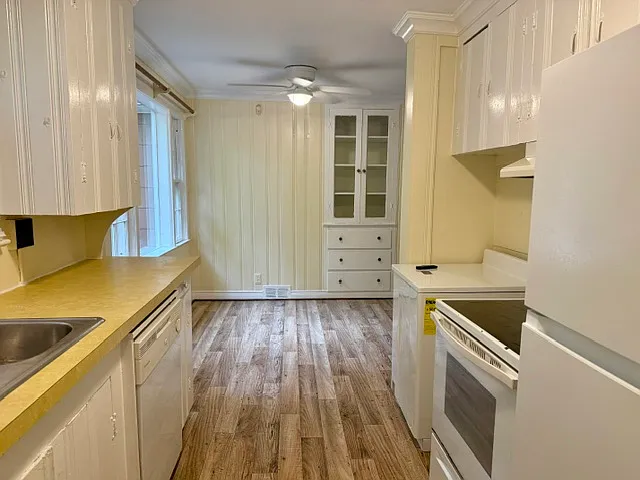 1034 Lockland Ave — Photo 4