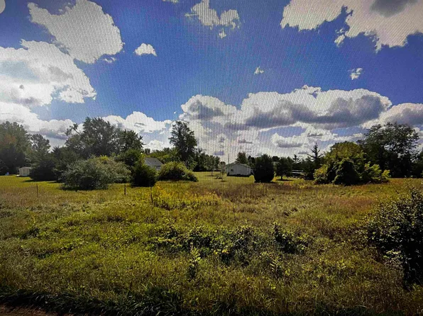 225 Kirkley Dr, Brooklyn, MI 49230