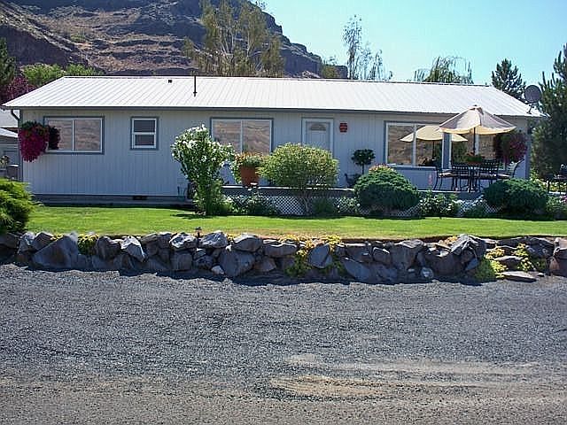 Exterior Front View
