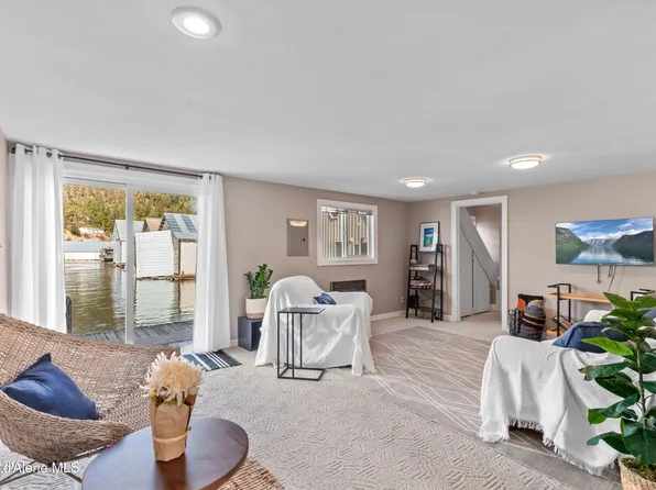 16862 E Boileaus G Dock, Bayview, ID 83803