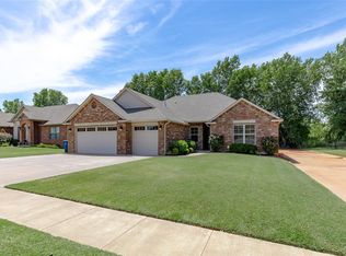 1725 Appaloosa Dr, Blanchard, OK 73010