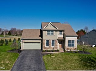 1 Parkway Cir, Ballston Lake, NY 12019
