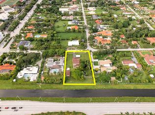 12500 SW 6th St, Miami, FL 33184