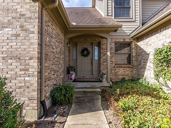 4th image of 317 Southwood Trl