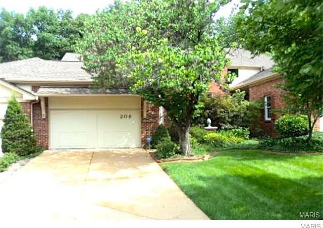 1st image of 208 Grand Banks Ct