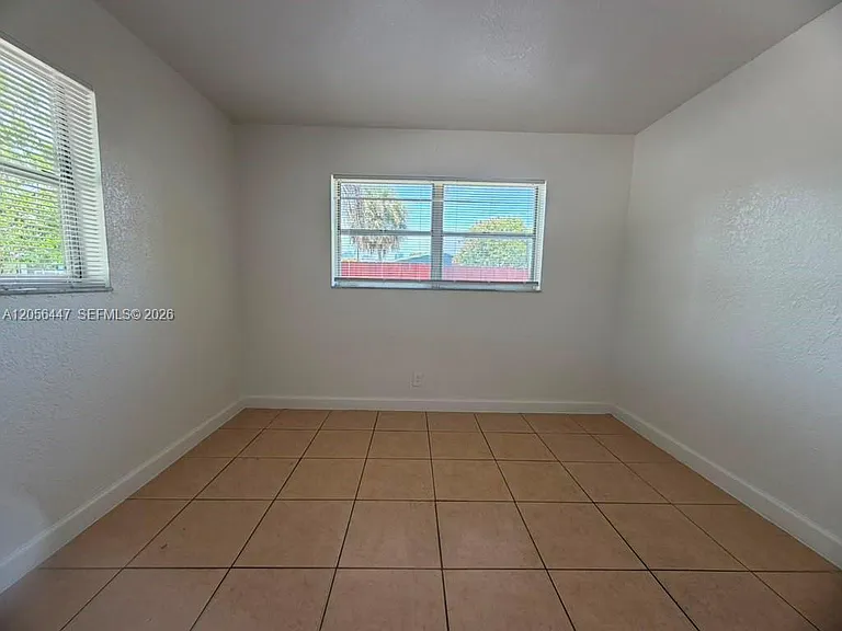 919 NW 2nd Ave #1 — Photo 31