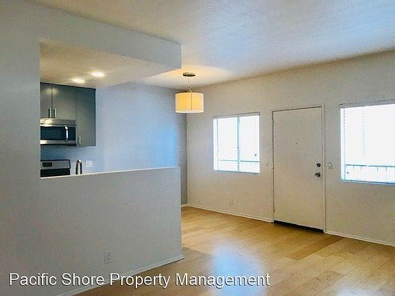 4th image of 2242 Las Colinas Ave APT 103