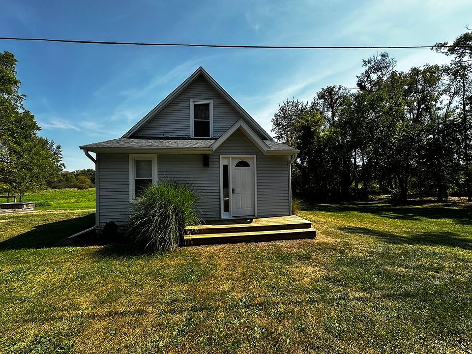 1st image of 202 Haines St