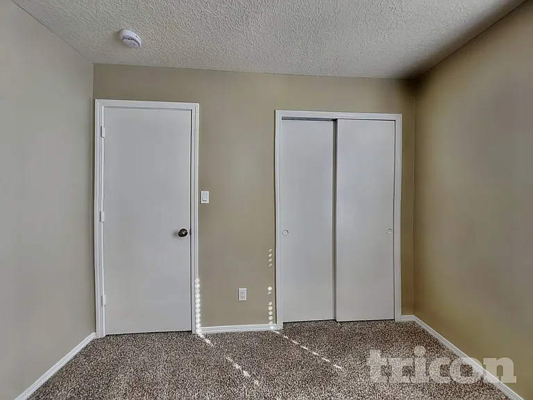 6407 Black Hawk Dr NE — Photo 11