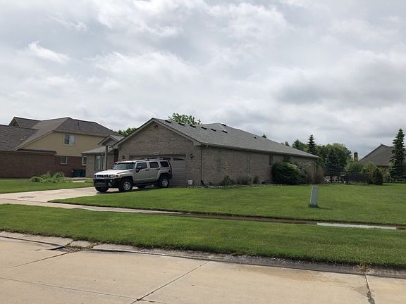 2nd image of 54596 Myrica Dr