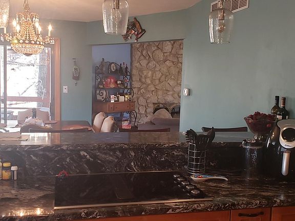 Kitchen thru DR to LR