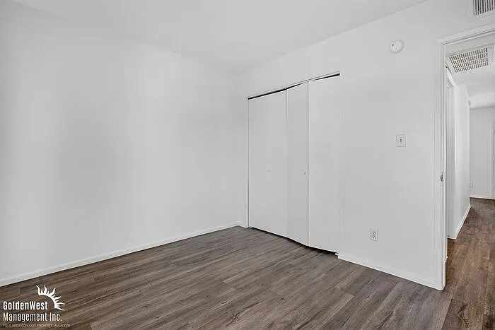 2209 W Belmont Ave #5 — Photo 14