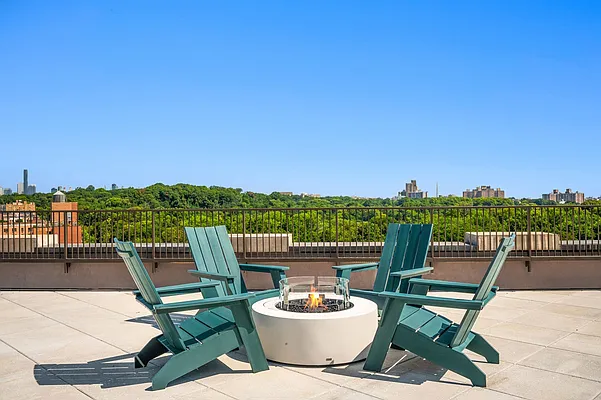 Rented by MNS | media 17