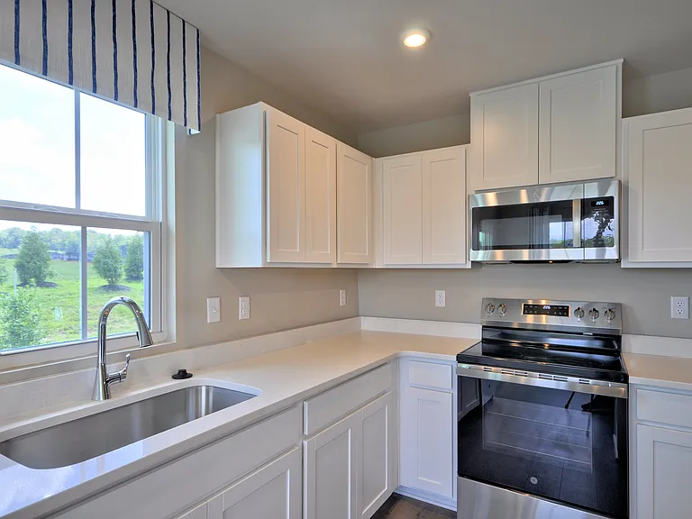 101 Bullpen Ct #F — Photo 16