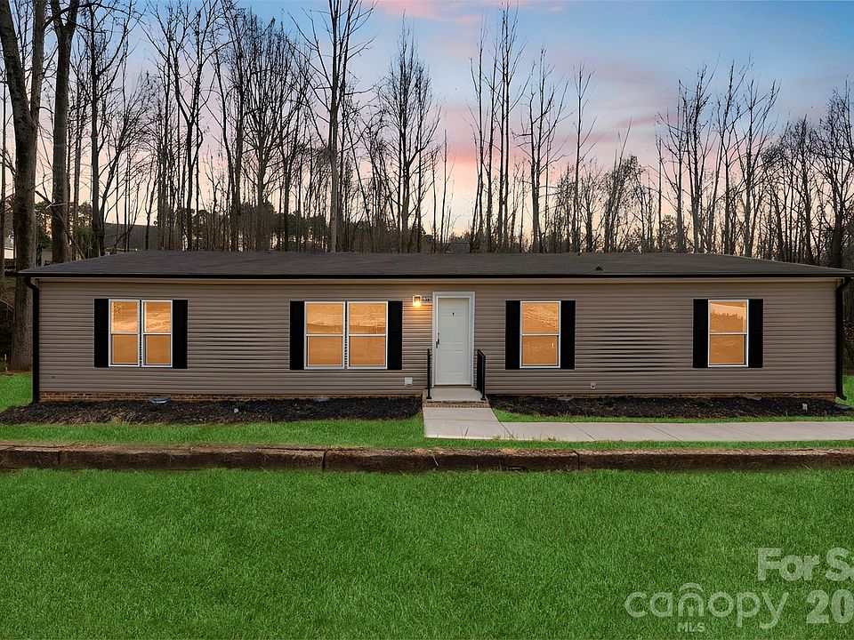 1st image of 229 Sailwinds Rd