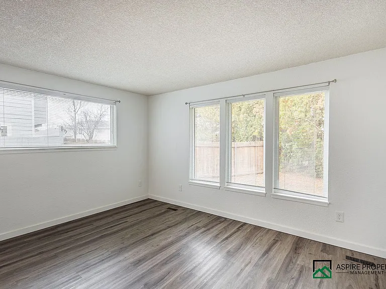 3286 W Sugar Creek Dr — Photo 17
