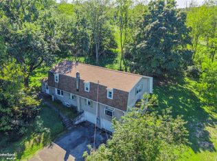 808 Engler Rd, Nazareth, PA 18064