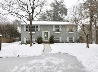 353 Cross St, Hanson, MA 02341