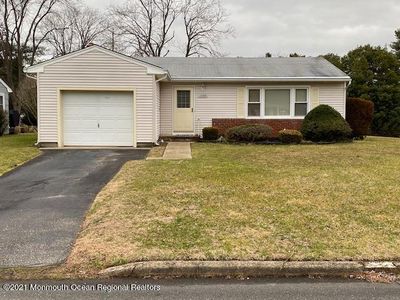 1094 Edgebrook Dr S, Toms River, NJ, 08757