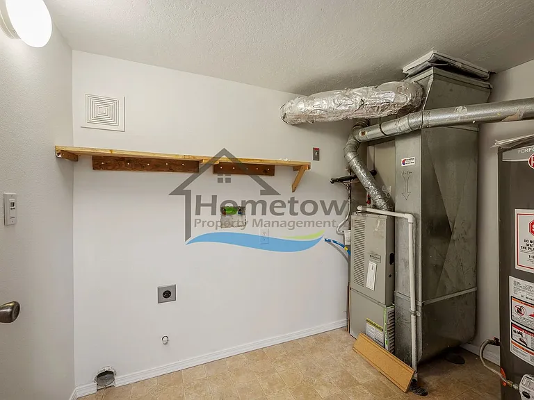3019 N Alfalfa Loop — Photo 23