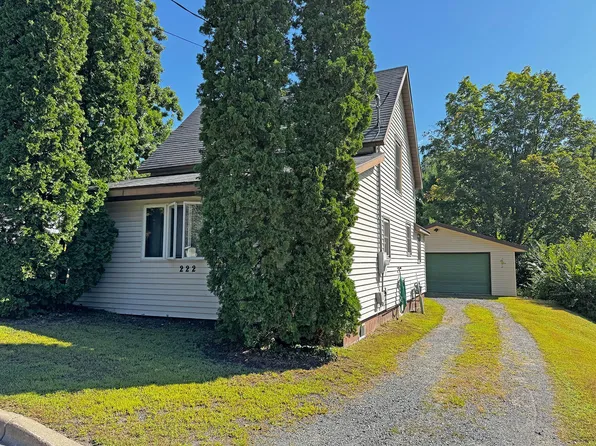 222 S East Ave, Dresser, WI 54009