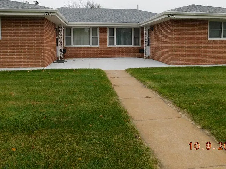 1720 Short St — Photo 1