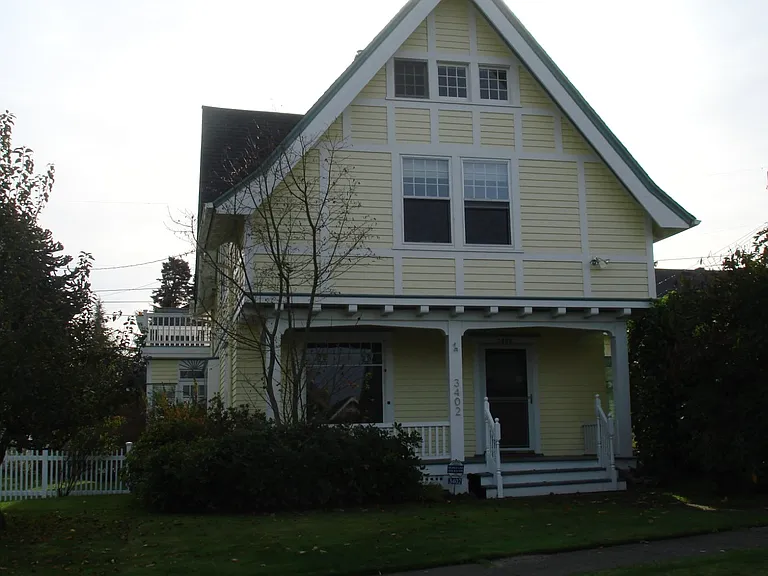 Front View of the Yellow House