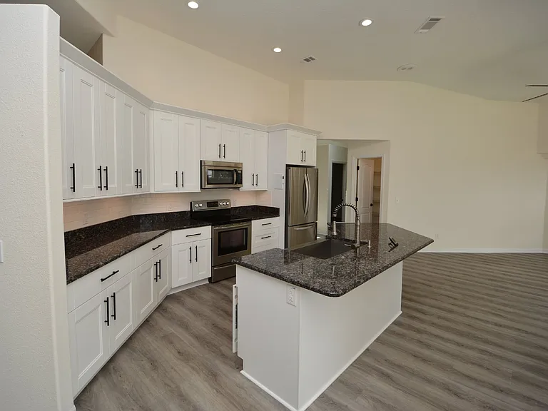 18 Wellwater Dr — Photo 12