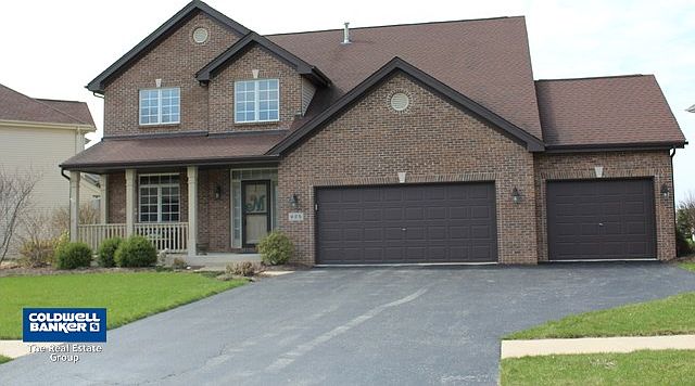1st image of 625 Castle Wynd Dr